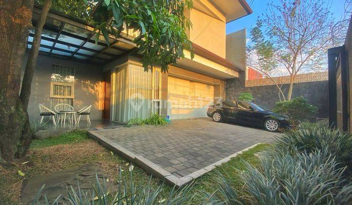 Dijual Rumah With Pool di Sayap Pasteur Bandung 2