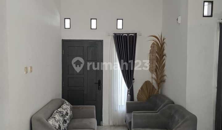 Rumah posisi Hook nyaman dan terawat area Tarogong Kaler, Garut 1