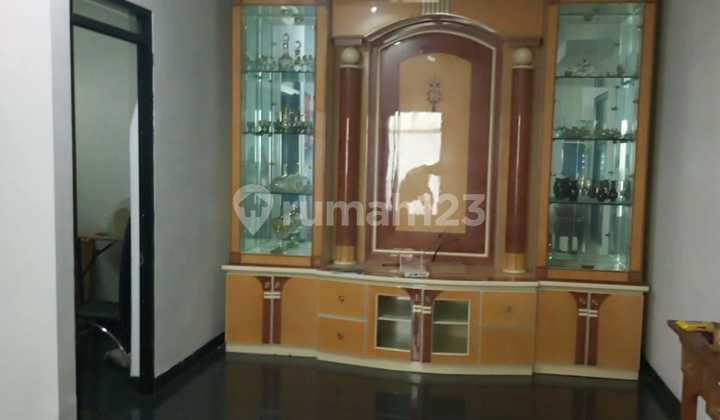 House for Sale in Tarogong Kidul Area, Garut