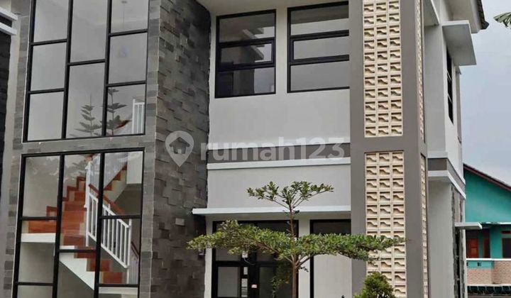 House for Sale in Lembang Area, Bandung