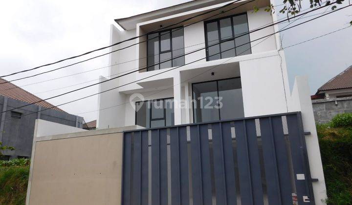 Dijual Rumah Minimalis Modern Daerah Setiabudi Bandung 1