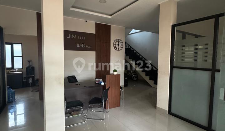 Dijual Kantor Komersial 3 Lantai Daerah Gunung Batu Bandung