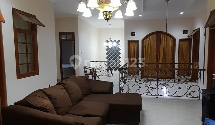 For Rent House in Gegerkalong Area, Bandung