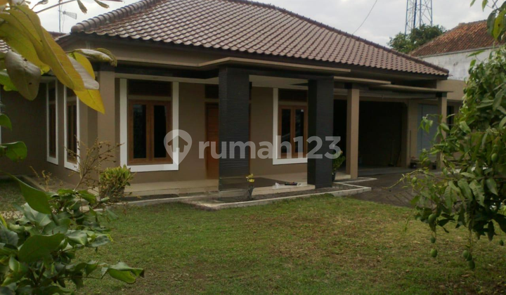 A Cozy and Ready-to-Live House in Bayongbong, Garut Area.