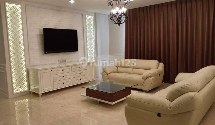 For Lease Apartement The Grove Condominium At Rasuna Epicentrum 3 BR Full Furnished 1