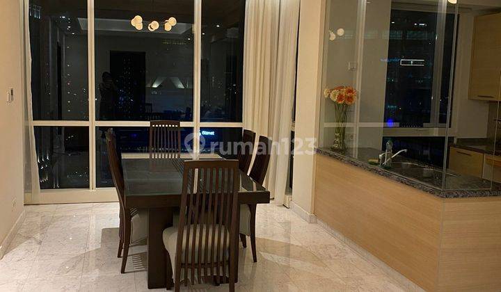 For Rent Apartment The Peak Sudirman 3 BR Full Furnished 2