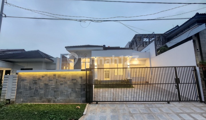 Disewakan Rumah 3 Kamar Bagus Semi Furnished Pondok Indah, Jakarta Selatan
