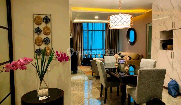 Disewakan Apartment Sahid Sudirman Residence 3 BR Full Furnished 1