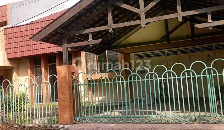 Darmo Permai Timur Iv 1