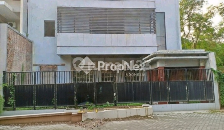 Raya Bukit Kencana Sari K