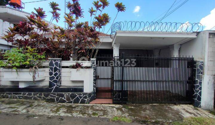 Rumah SHM di sayap ciumbuleuit luas dan nyaman  1