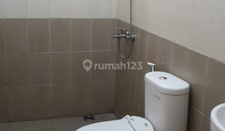 Rumah Bagus jual cepat murah di taman holis indah 2