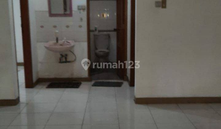 Rumah bagus 2 lantai di setrawangi bandung  2