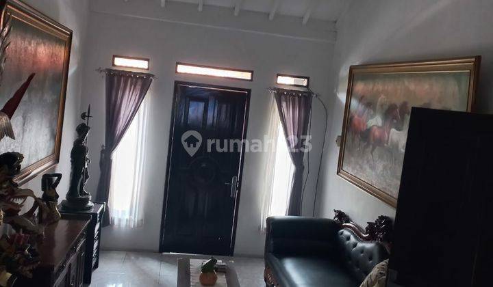 Rumah di sayap ciwastra Bagus siap huni  2