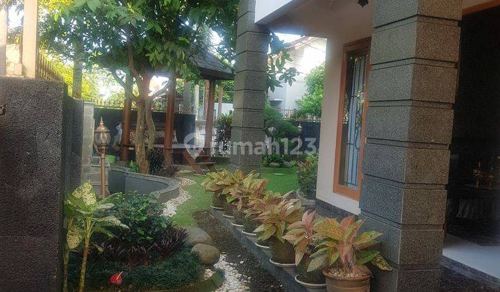 Rumah mewah 2 Lantai Bagus di Area Antapani  2