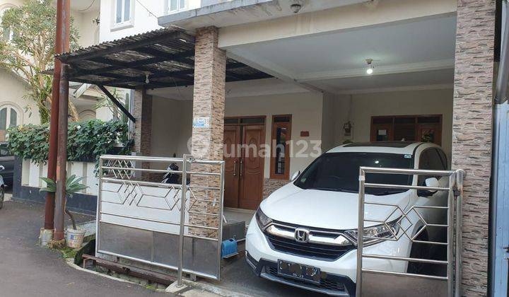 Rumah 2 lantai  bonus furniture di daerah antapani 1