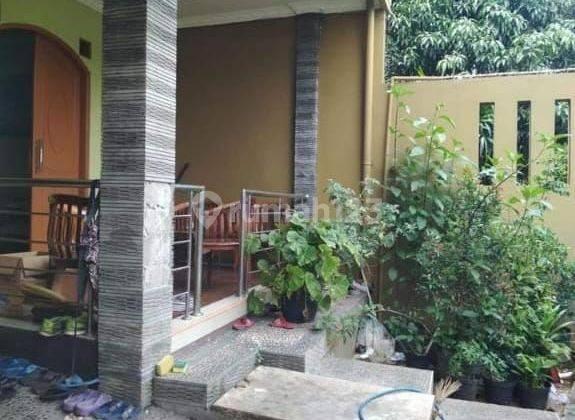 Rumah strategis siap huni di daerah antapani  2