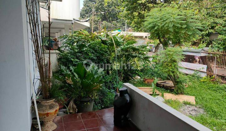 Rumah lama bukan herritage di sayap dago bawah 2