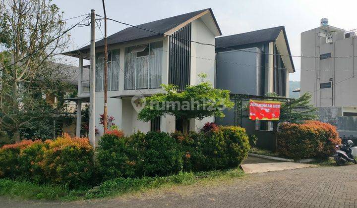 Rumah Hoek Area  Perumahan Aman di sayap Dago 2