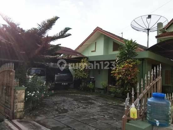 Rumah terawat cocok untuk kos kosan lokasi strategis 2