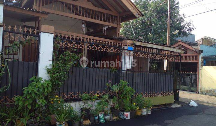 Rumah hoek di Komplek Perumahan area Cibaduyut 1