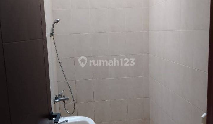 Rumah Minimalis Terawat Dan Siap Huni di Pondok Hijau 2