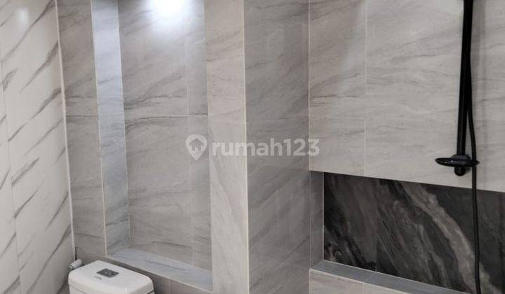 Rumah Tinggal Singgasana, Bangunan Baru Minimalis, Siap Huni  2