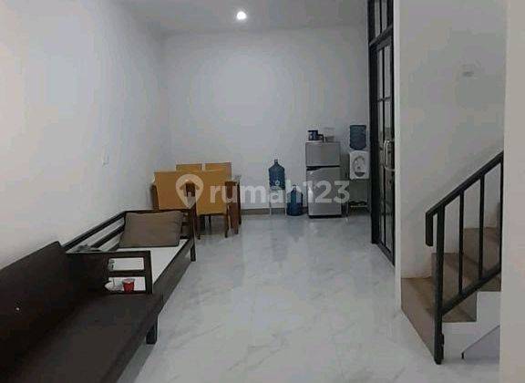 Rumah Nuansa Tropis Modern Dekat Dago Giri Bandung Utara 2