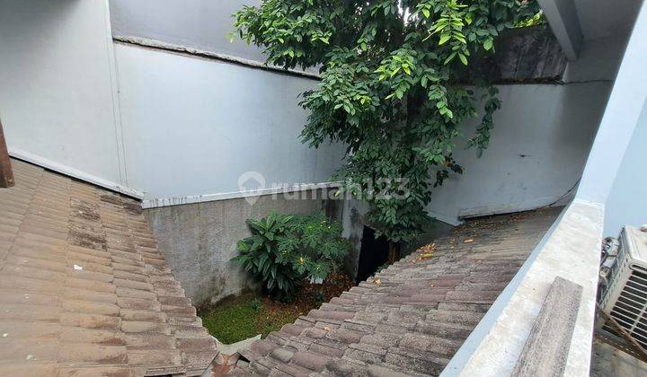 Rumah Luas 2 Lantai Lokasi Strategis di Pondok Pinang, Kebayoran Lama, Jakarta Selatan 2