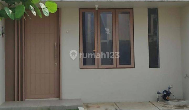 Rumah Bagus Modern Minimalis di Perumahan Springhill Yume Lagoon Tangerang 1