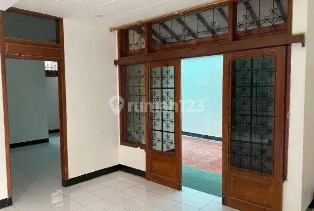 Rumah 2 Lantai Unfurnished Di Daerah Sariwangi Bandung 2