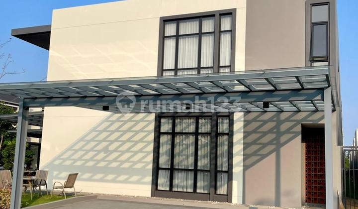 Rumah 2 Lantai Bagus Hook Di Emily Summarecon bandung 2