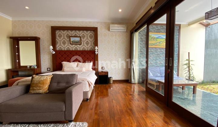 Rumah 2 Lantai Daerah Ciumbuleuit Furnished 2