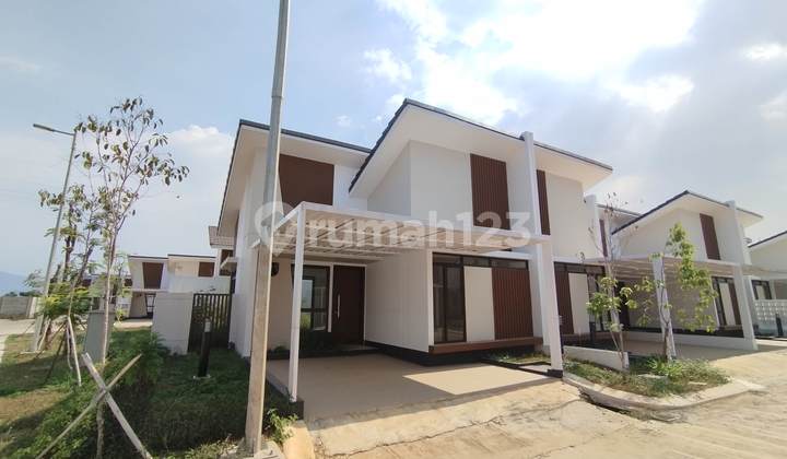 Rumah 2 Lantai Daerah Podomoro Park Bandung Rumah 2 Lantai Daerah Podomoro Park Bandung