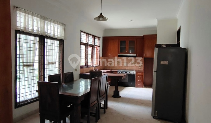 Rumah Daerah setra Bandung Semi Furnished 2