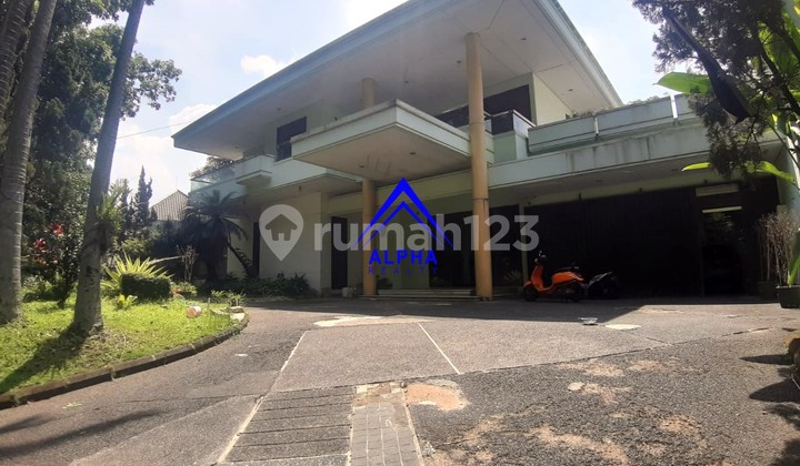 Disewakan Rumah 2 Lantai Daerah Taman Sari Bandung 2