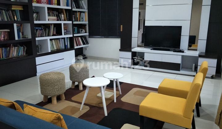 Rumah 2 lantai daerah Pasteur bandung  semi furnished 2