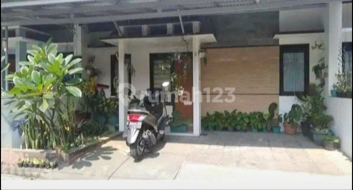 Rumah 2 Lantai Daerah Cimahi Tengah Semi Furnished 2