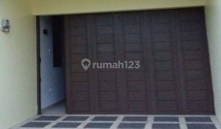 Rumah Luas 2 Lantai Semi Furnished di Cibabat Cimahi Tengah 1