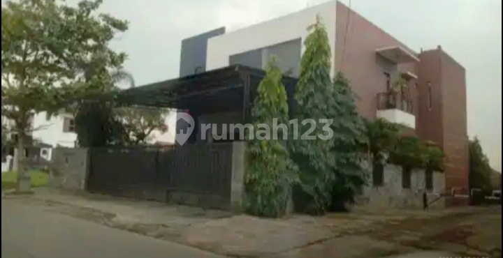 Rumah 2 Lantai Mewah di Cisangkan Cimahi Rumah 2 Lantai Mewah di Cisangkan Cimahi