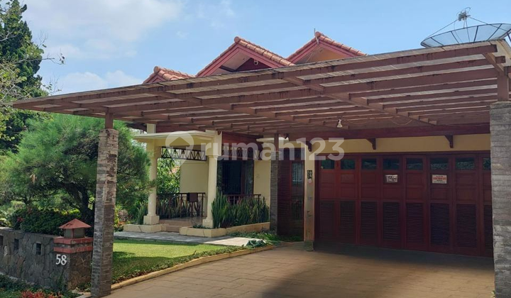 Rumah 2 Lantai Mewah di Dago Pakar Bandung