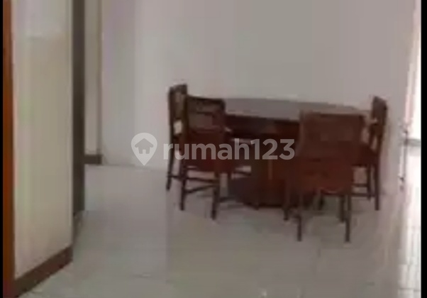 Rumah 2 Lantai di Pertengahan Kota di Daerah Cicendo Bandung 2