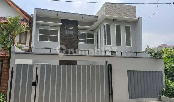 Rumah Baru 2 Lantai di Setiabudi Regency Bandung