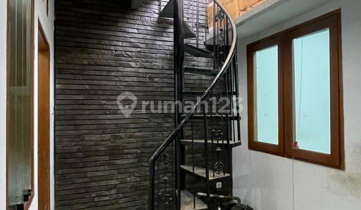 1.5 Story Unfurnished House in Batununggal, Bandung 2