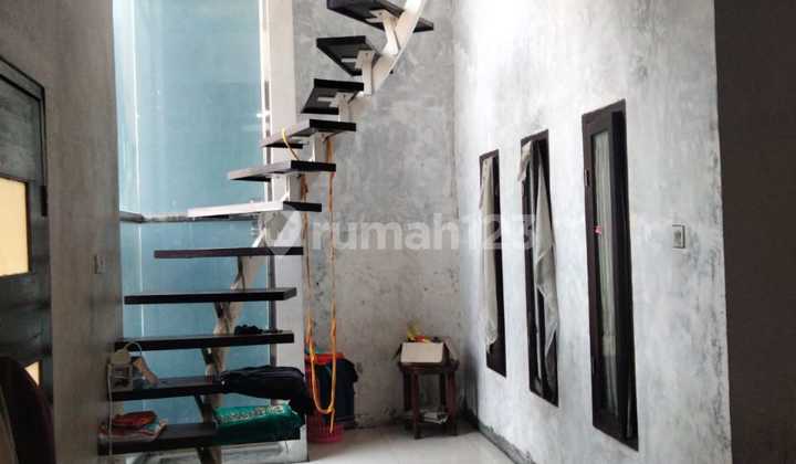 Rumah 2 Lantai Minimalis Modern Di Daerah Bayongbong Garut 2