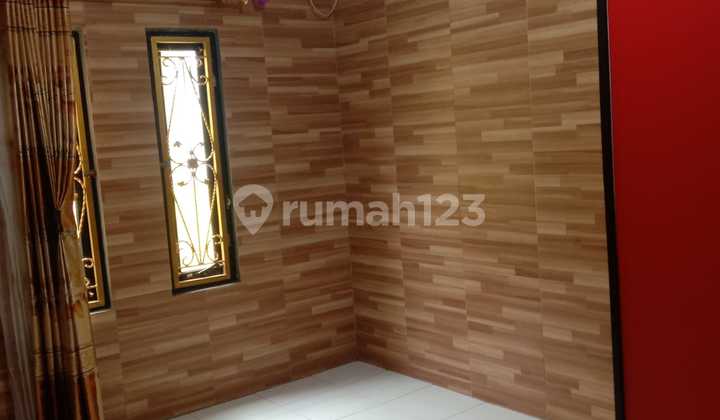 Rumah 2 Lantaidalam Komplek Daerah Jatinngor Bandung 2