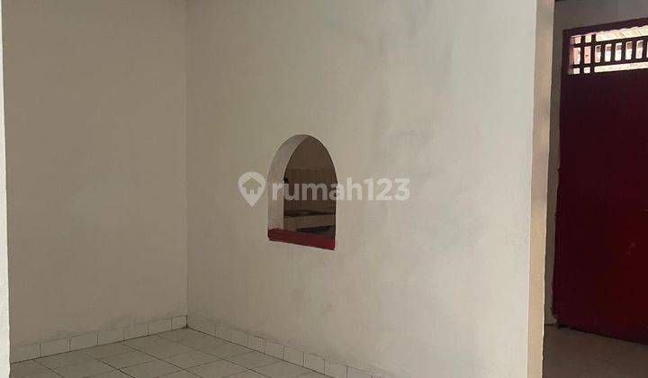 Rumah 2 Lantai Unfurnished Di Daerah Sariasri Bandung 2