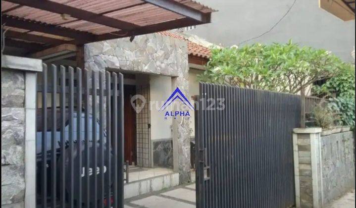 Rumah 2 Lantai Unfurnished Di Daerah Katamso Bandung 1