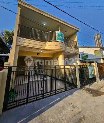 Rumah 2 Lantai Unfurnished Di Daerah Arcamanik Bandung 1