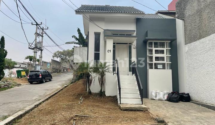Rumah 2 Lantai Hook DI Green Valley Jatihandap Bandung Rumah 2 Lantai Hook DI Green Valley Jatihandap Bandung